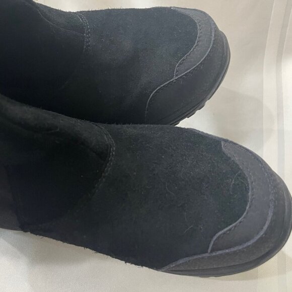 COLUMBIA BOOTS 200 GRAMS WINTER SNOW 
WARM COZY Sz 7 FAUX FUR/ LEATHER GOTHCORE - Picture 3 of 13